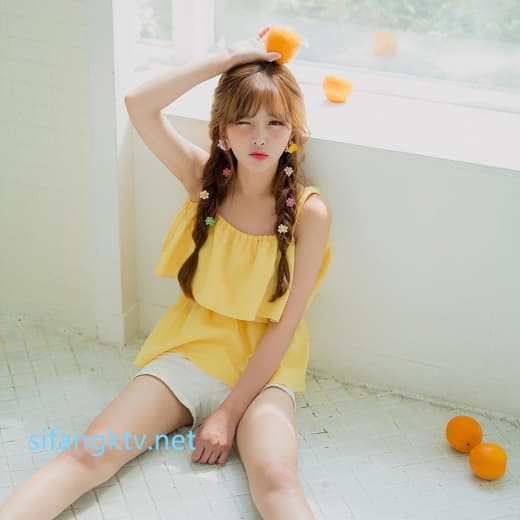 【2023_03_10】Slightly_prominent_pink_Liu_Lun&D_C_C_G_posture_Eat.m4v